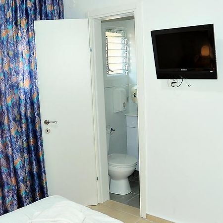 Glatt Eden Hotel ティベリア エクステリア 写真